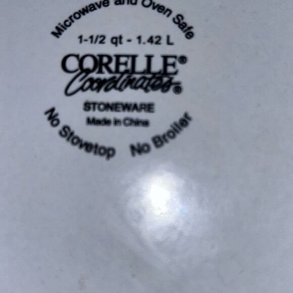 Corelle Cordinates stoneware microwave and oven safe 1-1/2 qt 1.42L white - Picture 11 of 11